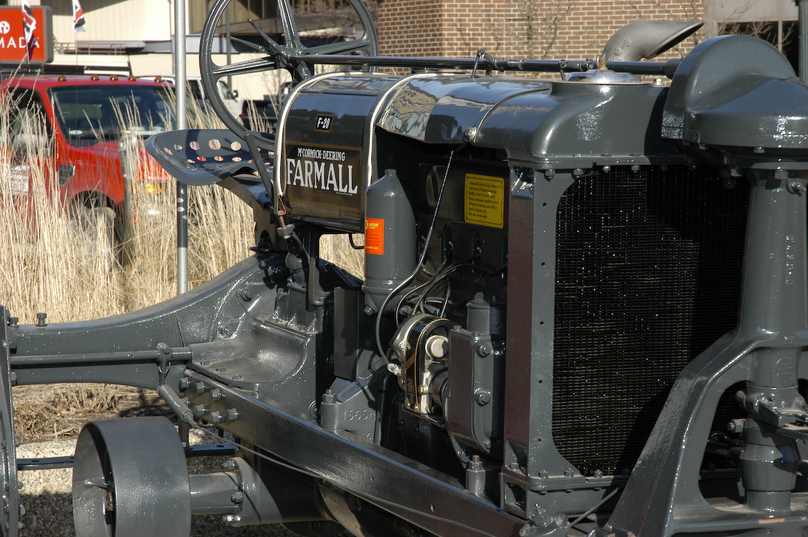 International Harvester Farmall Farmall F20 Side View